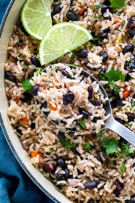 Black Beans and Rice - Jessica Gavin