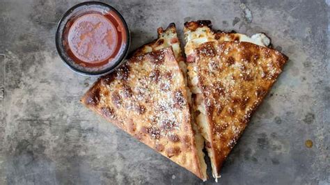 Pizza Hut’s New Melts, Ranked