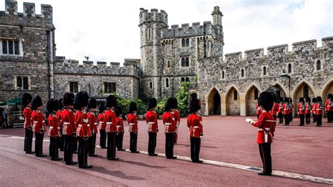 Windsor Castle Scales Back Changing of the Guard - ABC News