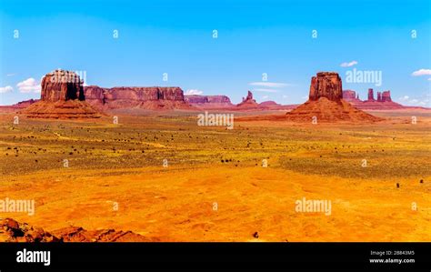 Merrick Butte, Mitten Buttes and Sentinel Mesa, massive Red Sandstone ...