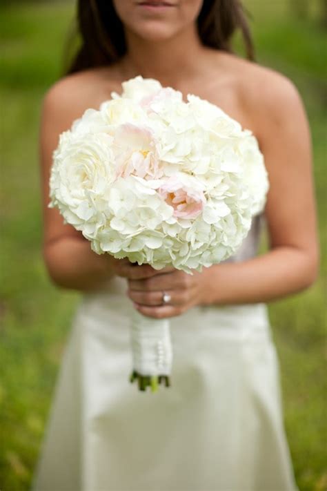 White Hydrangeas | Bouquet Wedding Flower