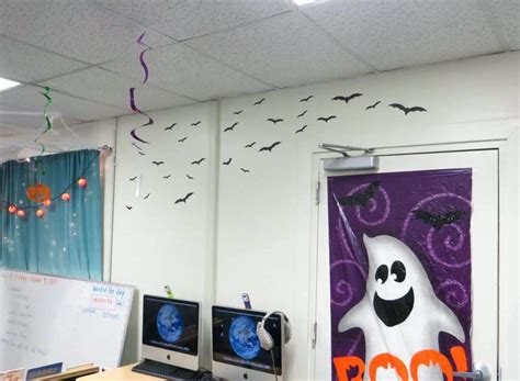 31 Awesome DIY Classroom Halloween Craft Ideas ~ GODIYGO.COM