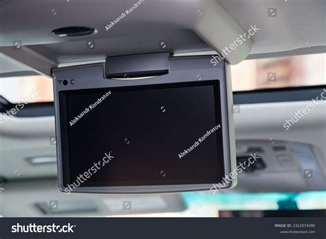 123 Rear Seat Entertainment System Images, Stock Photos, 3D objects, & Vectors | Shutterstock