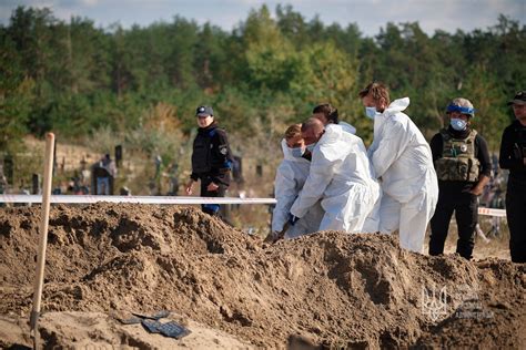 Ukraine completes exhumation of soldiers at Lyman mass grave | Reuters