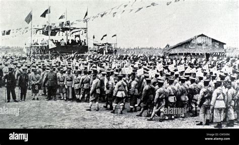 Chinese revolution 1927 hi-res stock photography and images - Alamy