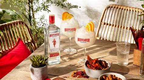 Frozen Gin & Tonic - Ginita Cocktail Recipe - Beefeater Gin