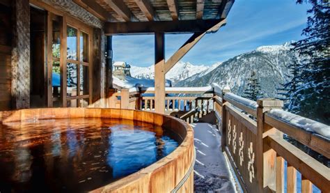 Un relajo con Hot Tub | Chalet de esquí, Chalets y Chalet