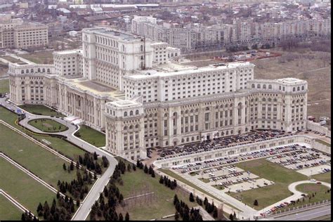 Tur virtual în Palatul Parlamentului, începând cu 21 ianuarie • B365