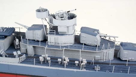 Scalehobbyist.com: USS Fletcher-Class Destroyer by Revell of Germany