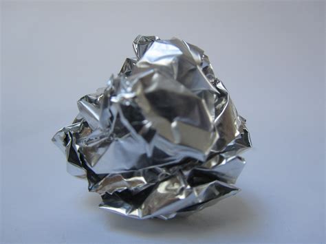 Thirty Unusual Uses for Aluminum Foil : 6 Steps (with Pictures ...