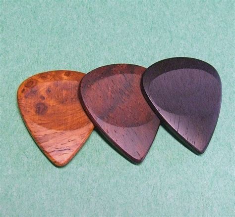 Custom Wood Guitar Picks Handmade Exotic 3 by NuevoWoodcrafts