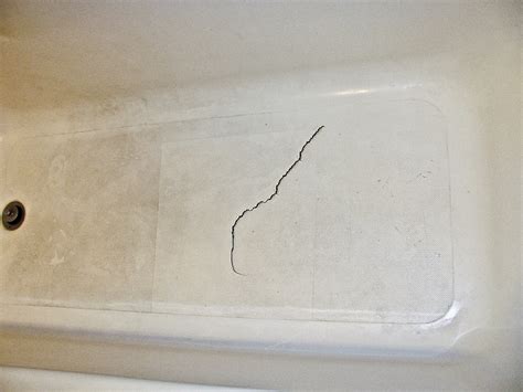 How to Fix a Crack in Your Plastic Bathtub - Tips & Tricks