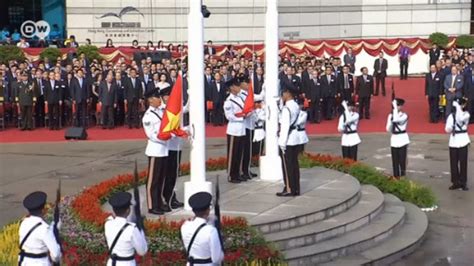 Protests mark anniversary of Hong Kong's handover to China – DW – 07/01 ...