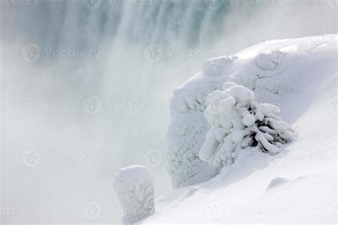 Winter Niagara Falls 5437292 Stock Photo at Vecteezy