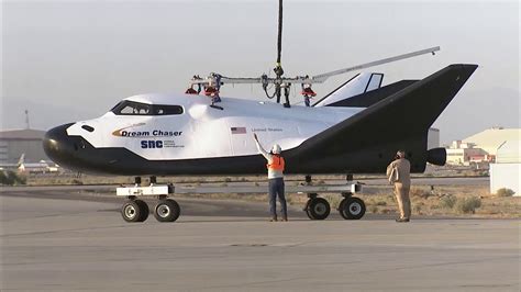 Dream Chaser Completes Captive Carry Test at NASA Armstrong - YouTube