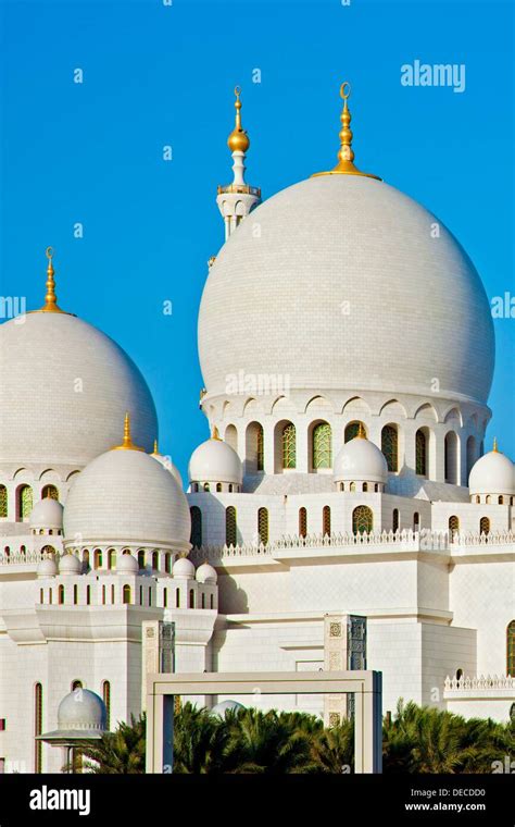 Sheikh Zayed Bin Sultan Al Nahyan Mosque, Great Mosque, Abu Dhabi ...