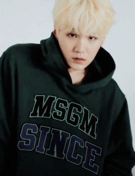 민 윤 기 | Min Yoon Gi | Suga | Agust D Min Yoongi, Bts Agust D, Jungkook ...