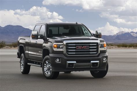 GMC Sierra 2500HD technical specifications and fuel economy