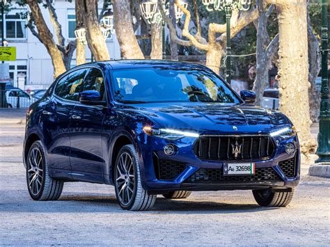 Maserati Levante Hybrid (2021) - picture 8 of 236 - 1024x768