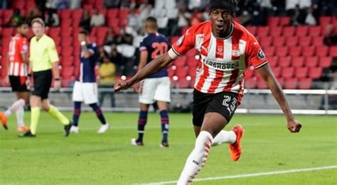 Noni Madueke scores brace in PSV Eindhoven's 4-0 win against ADO Den Haag