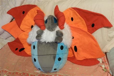 Volcarona Plush by saiyamewome on DeviantArt