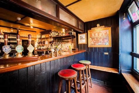 Where To Find London's Smallest Pubs | Londonist