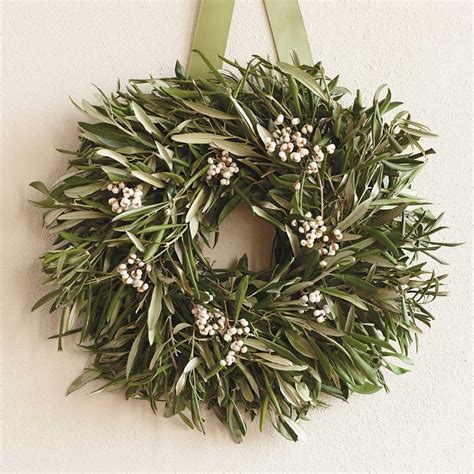 Olive Wreath | Holiday wreaths, Christmas wreaths, Olive wreath