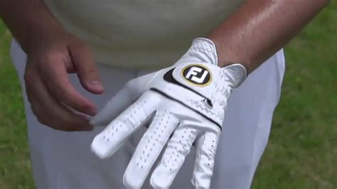 10 Best FootJoy Gloves Reviewed in 2022 | Hombre Golf Club