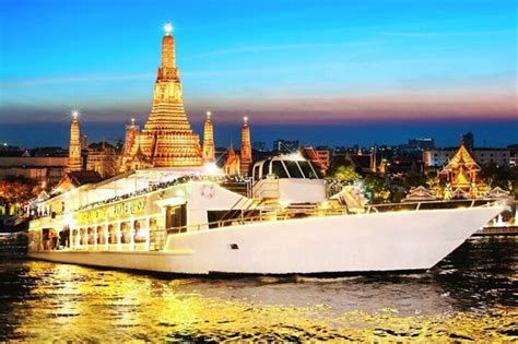 Chaophraya Cruise Dinner Cruise Along With Chao Phraya River Bangkok