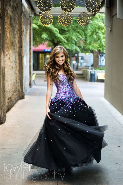 Iowa High School Senior Model | Madison | Dress picture, Prom dresses, Pretty dresses