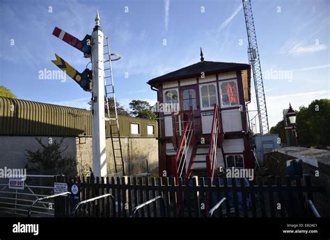 Settle railway station in the Yorkshire Dales Stock Photo - Alamy