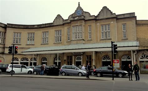 England, UK: Bath Spa Railway Station | Travel and Lifestyle Diaries ...