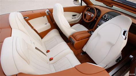 2012 Bentley Continental GTC White Sand | Interior