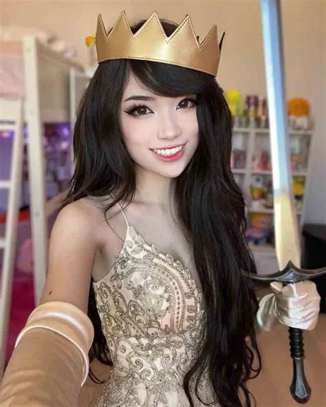 Emily Schunk (Emiru) Bio, Age, Boyfriend, Net Worth, Photos, Wiki | Belle cosplay, Beutiful ...