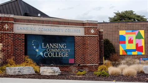 Lansing Community College sees decline in enrollment amid COVID-19