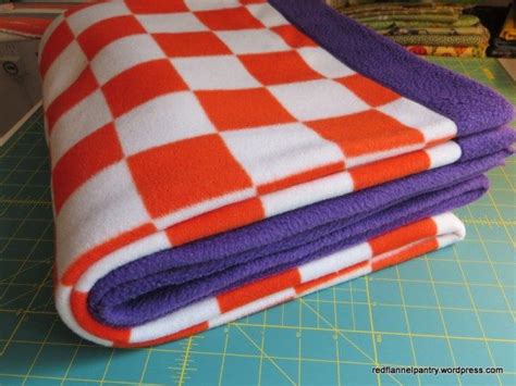 IMG_1875 | Fleece blanket diy, Sewing fleece, Fleece sewing projects