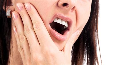 Tooth Abscess | Causes, Symptoms and Treatments