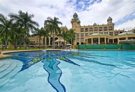 Sun City to Cape Town Tour & Safari Private Garden Route Tour | 10 days