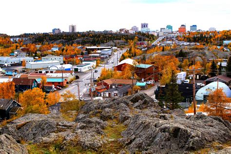 Yellowknife Tour