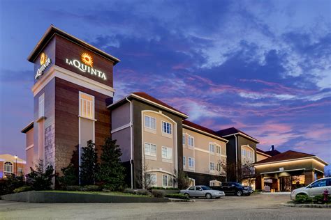 La Quinta Inn & Suites by Wyndham Vicksburg | Vicksburg, MS Hotels