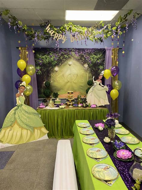 Princess And The Frog Tianna Party Decorations Orlando Fl In Princess And The Frog… in 2020 ...