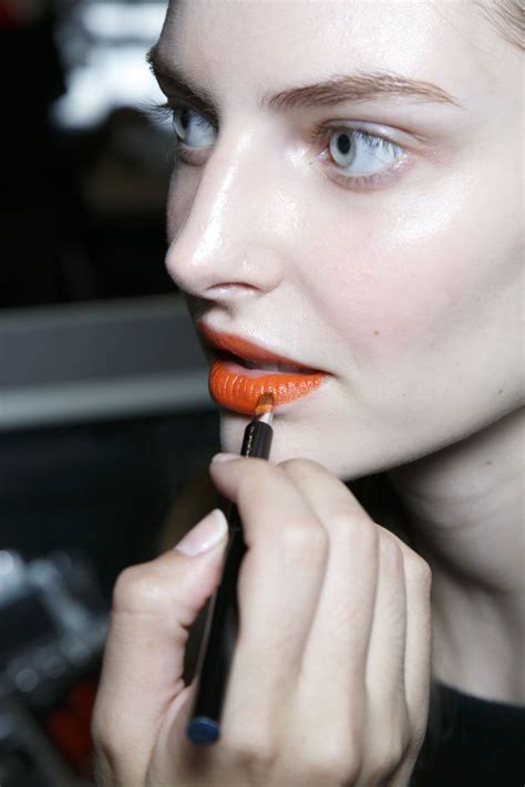 Orange Lipstick for Any Skin Tone: How to Wear the Summer’s Hottest Trend | Orange lipstick ...