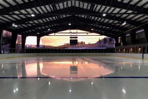 Experience Crested Butte Ice Skating: Top Rinks & Winter Fun