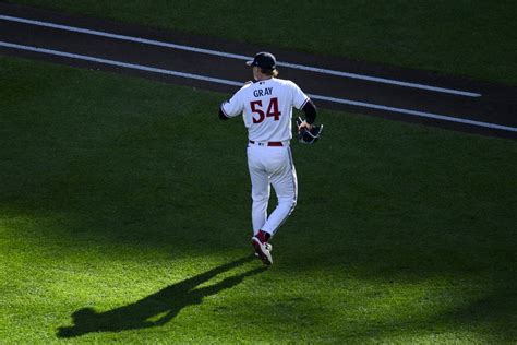 Sonny Gray Signs with Cardinals - Twinkie Town