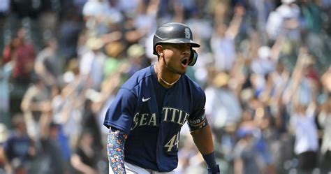 Julio Rodriguez Exits Mariners vs. A's Because of Back Injury | News ...