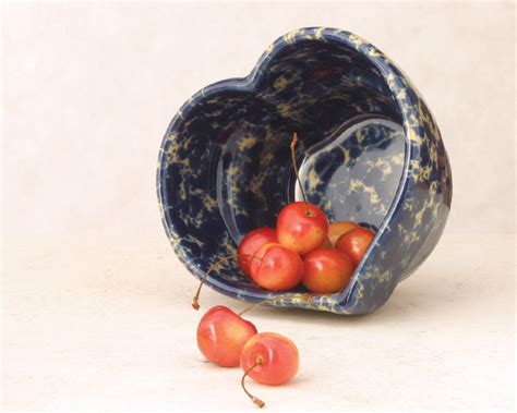 Heart Baker Bowl pottery heart dish | Bennington Potters