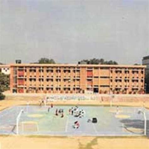 Air Force Bal Bharati School , Delhi | Admissions 2023-2024, Fee Details