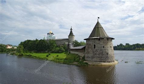 Pskov Kremlin — Stock Photo © gumbao #5767806