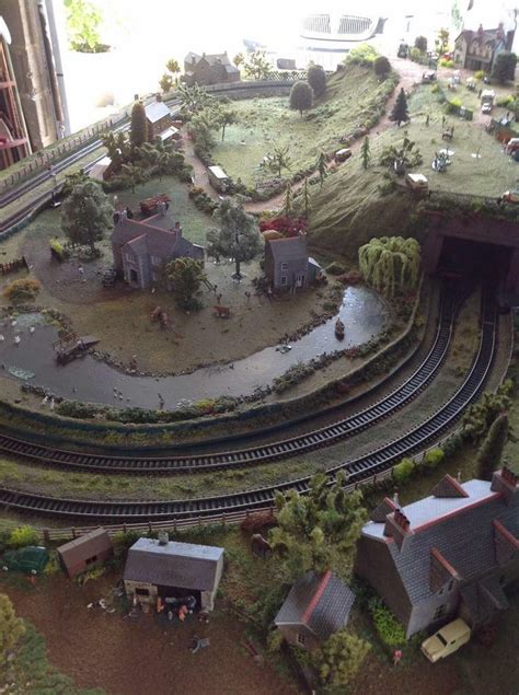 8 x 4 Ft OO GAUGE MODEL RAILWAY LAYOUT | in Weymouth, Dorset | Gumtree