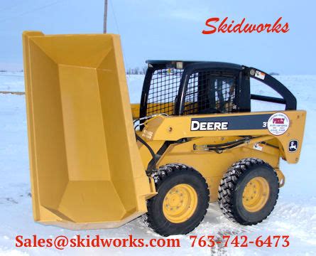 Side dump bucket | Skidworks Skid Steer & Telehandler Attachments